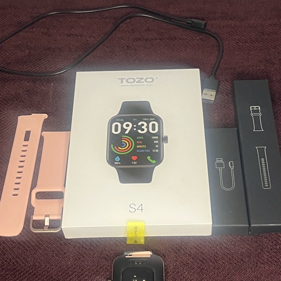 Tozo Other - TOZO S4 ACUFIT SMART WATCH 1.78” AMOLED ULTRA CLEAR SCREEN
